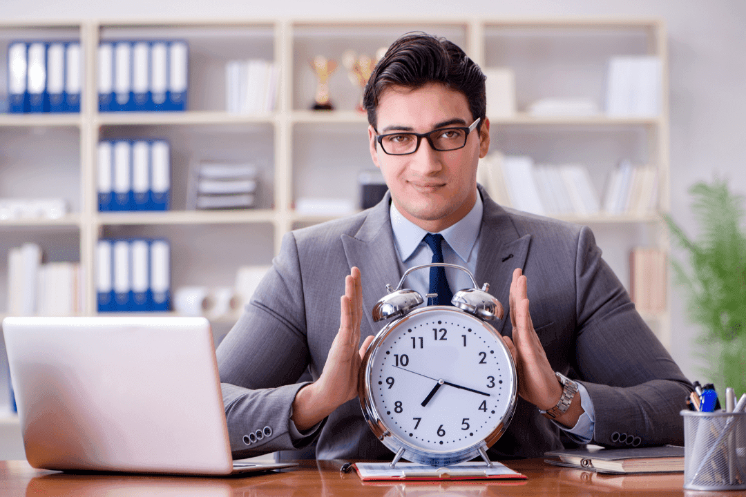 Best Approaches to Balancing Your Day Job and Start-Up