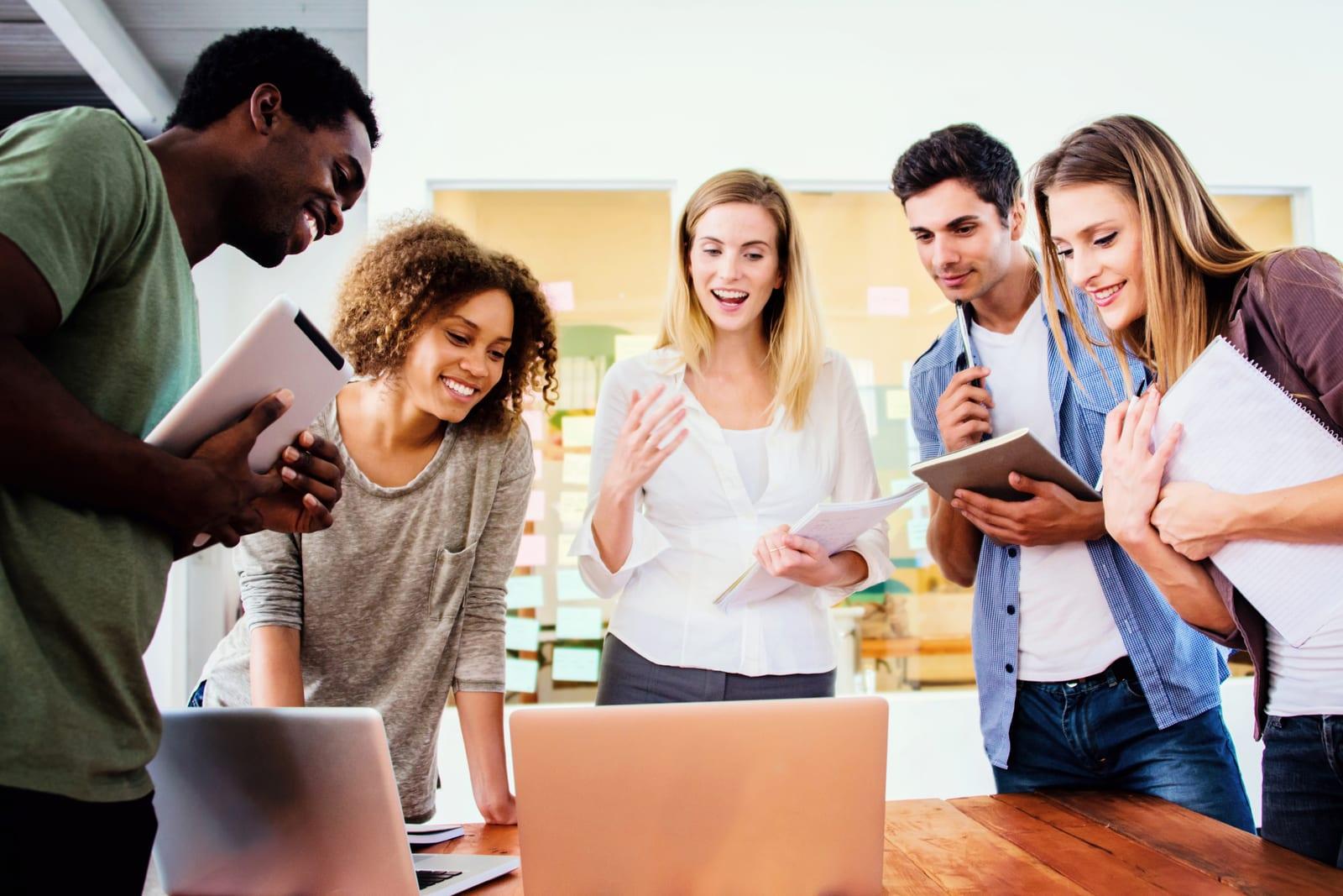sell online courses with no ads