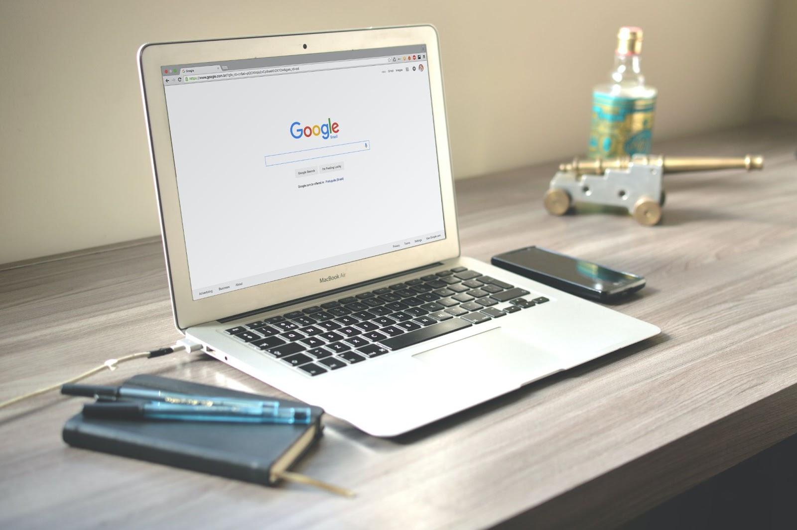 Online community branding